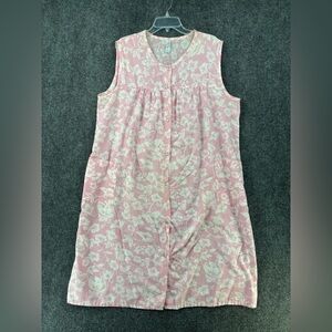 Simply Basic Pink And White Sleeveless Nightgown Snap Front Women’s 2X Classic